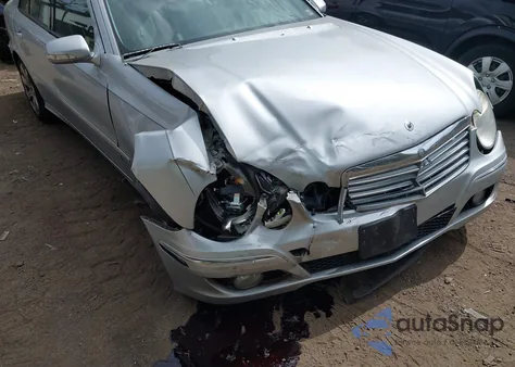 2007 Mercedes-Benz E 350 z USA, uszkodzony, nr VIN WDBUF56X57B015012